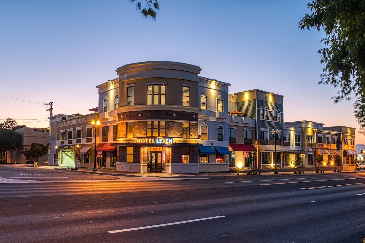 Hotel Lexen Santa Clarita Valencia Near Six Flags