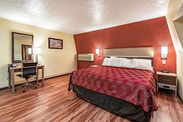 Econo Lodge Worthington - Columbus North photo 2