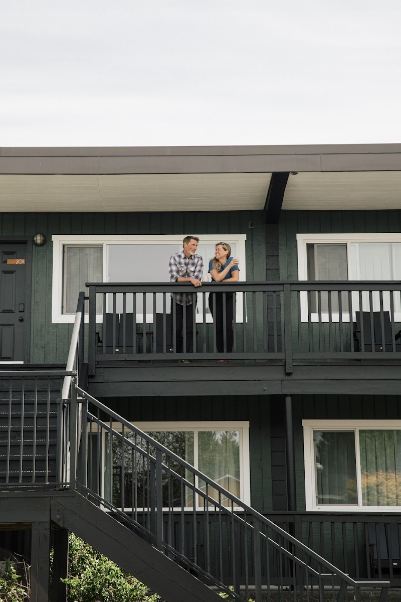 Rebranded as Ucluelet Wildwood Inn
