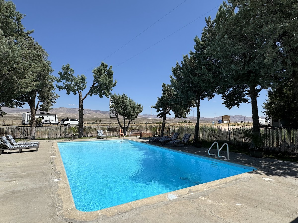 Olancha RV Park & Motel photo 2