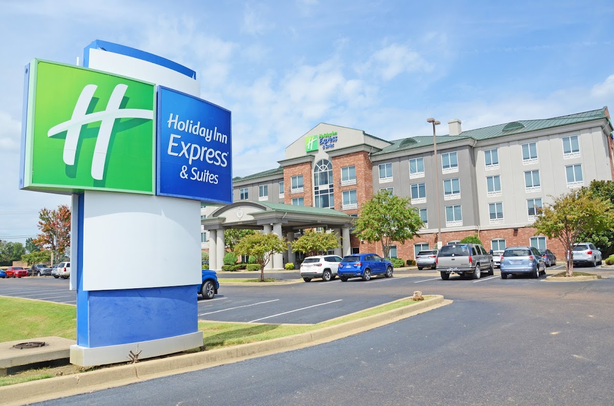 Holiday Inn Express & Suites Millington-Memphis Area by IHG