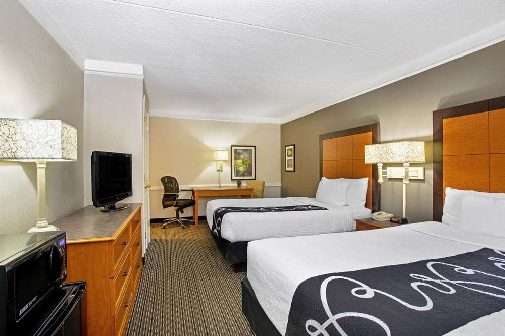 Holiday Inn Raleigh Downtown by IHG photo 2