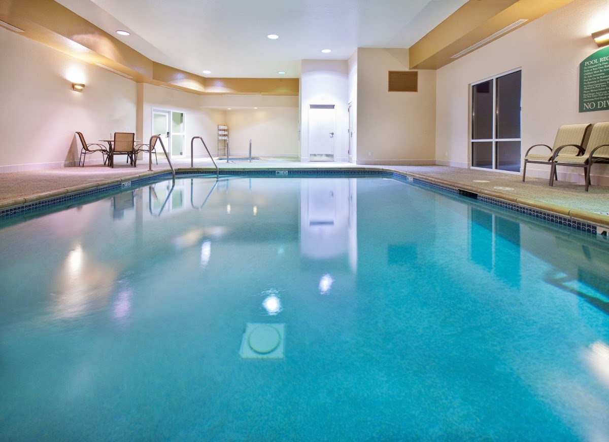 Holiday Inn Express Pella photo 3