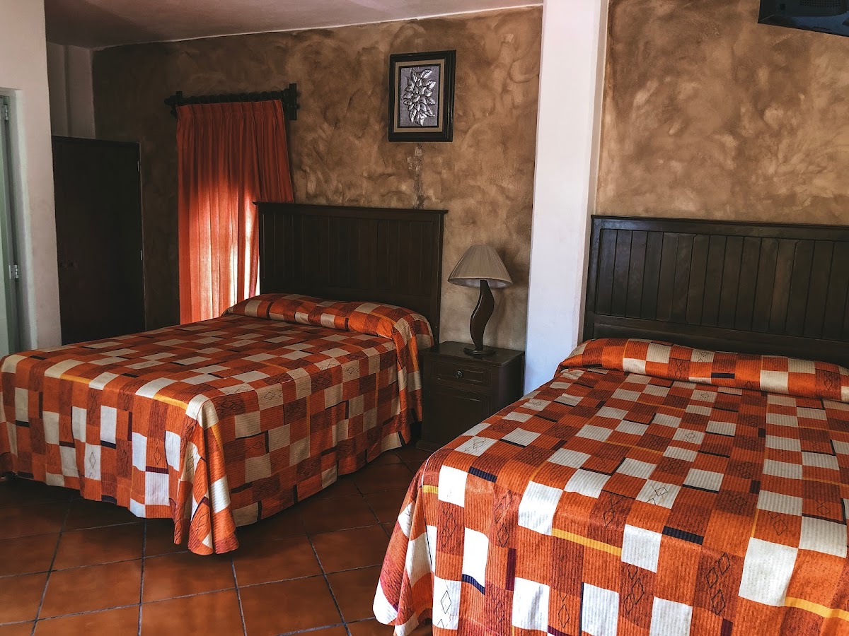 HOTEL LA VILLA ANTIGUA photo 2