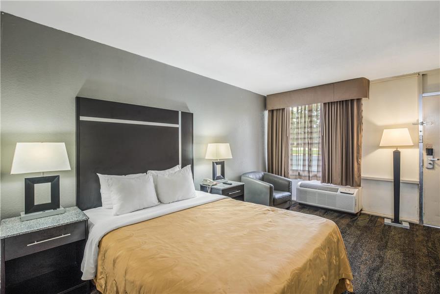 Quality Inn & Suites Conference Center photo 2