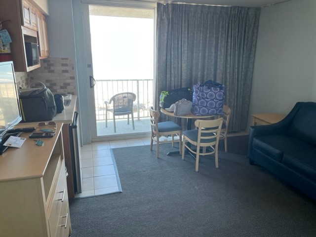 Acropolis Oceanfront Resort photo 3