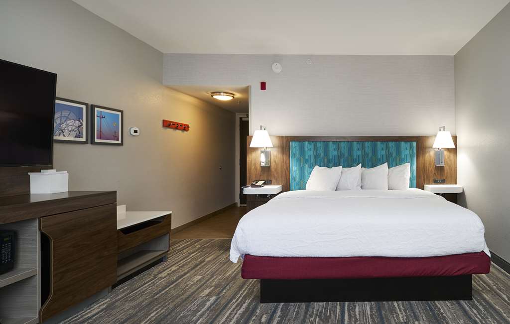 Hampton Inn & Suites Salinas photo 2
