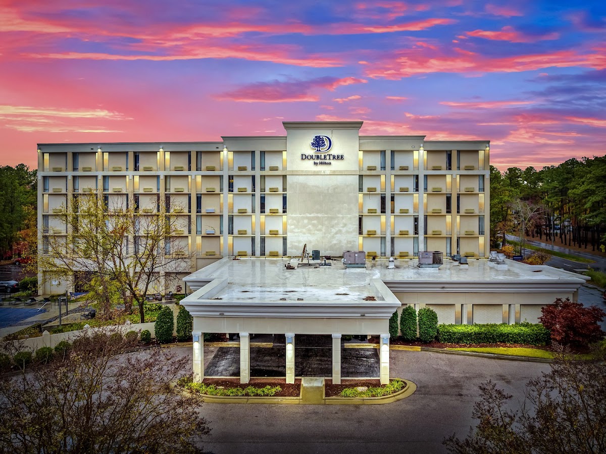 DoubleTree by Hilton Raleigh Midtown