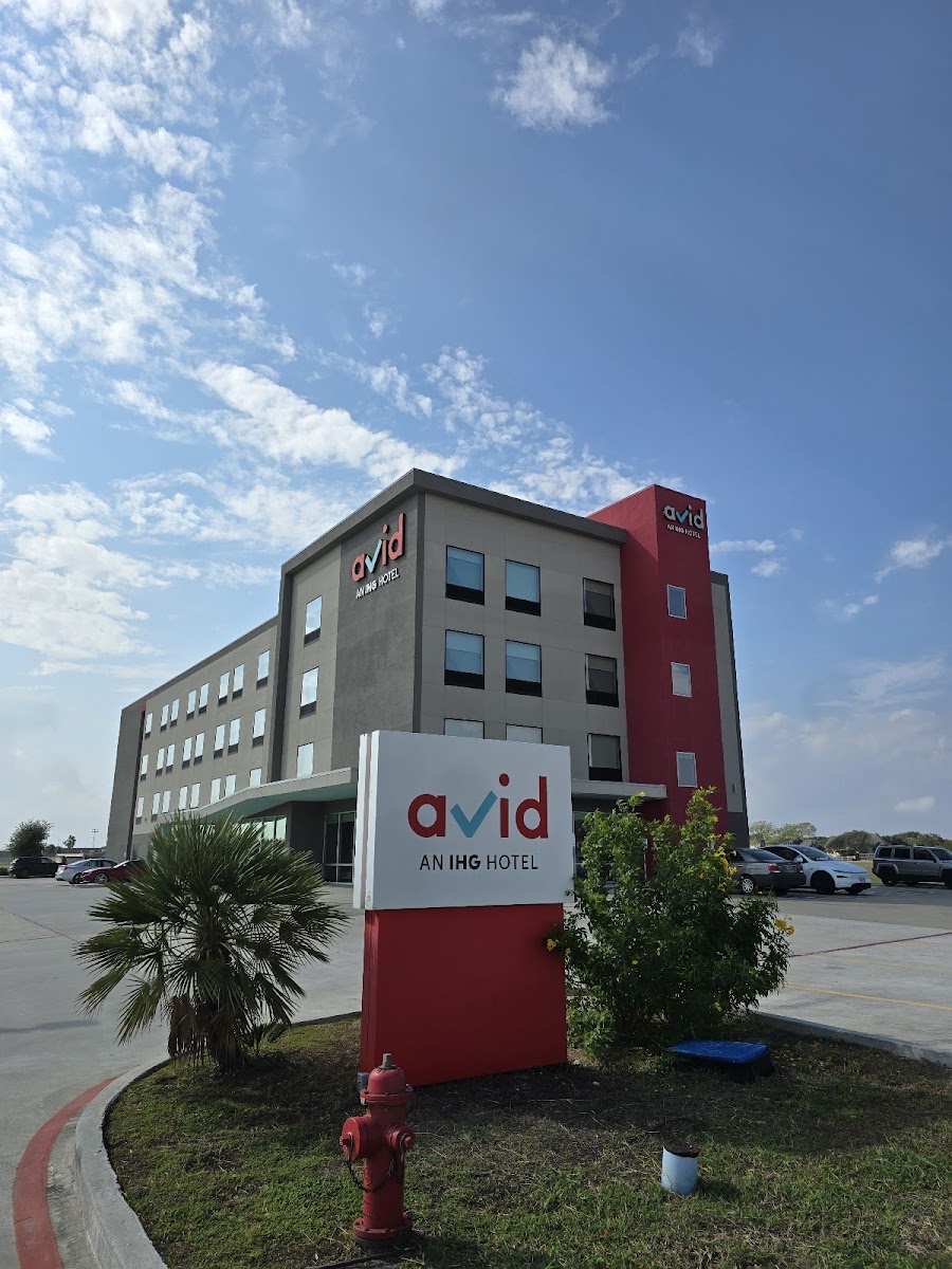 avid AN IHG Hotel