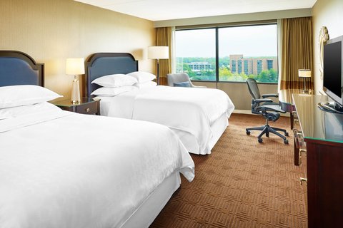 Sheraton Lisle Naperville Hotel photo 2