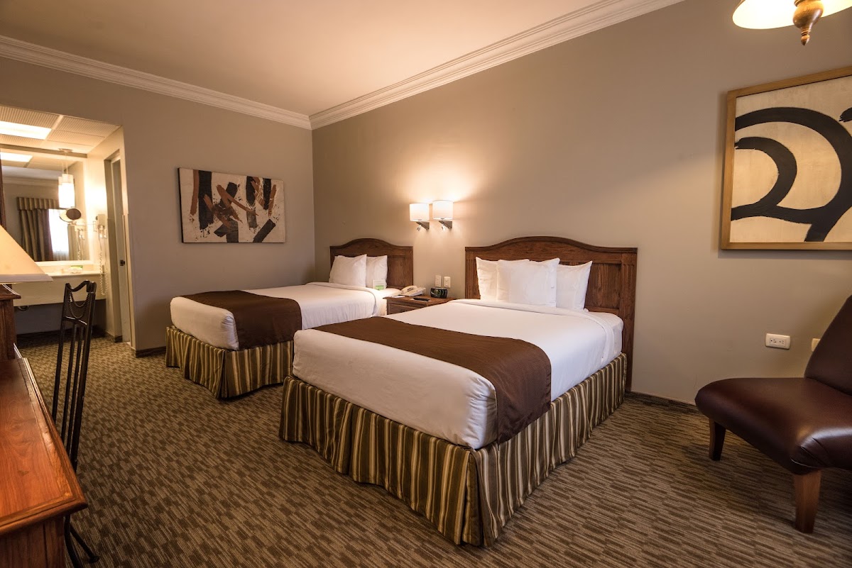 Fresno Galerias Hotel photo 2
