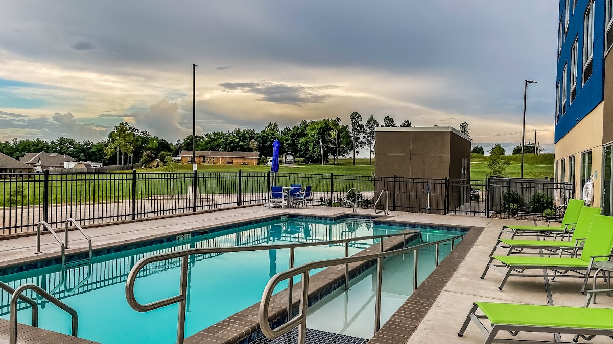 Holiday Inn Express & Suites. Purcell, Oklahoma photo 2