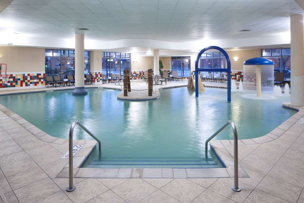 Hampton Inn & Suites Oklahoma City-Bricktown photo 3