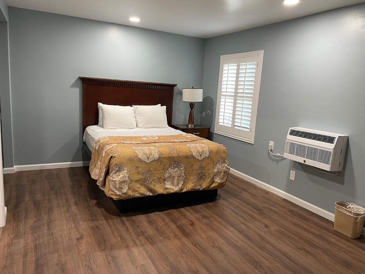 Blue Seal Inn photo 2