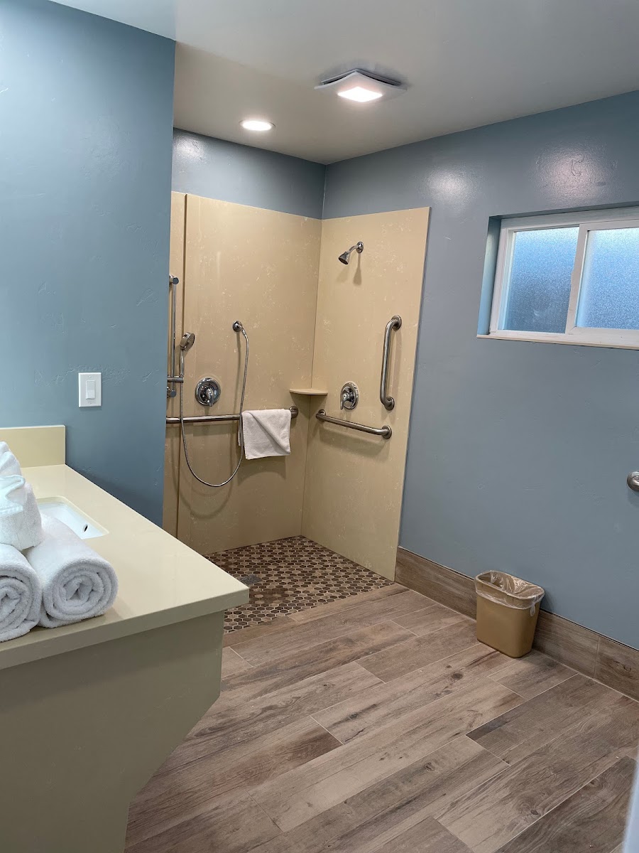 Blue Seal Inn photo 3