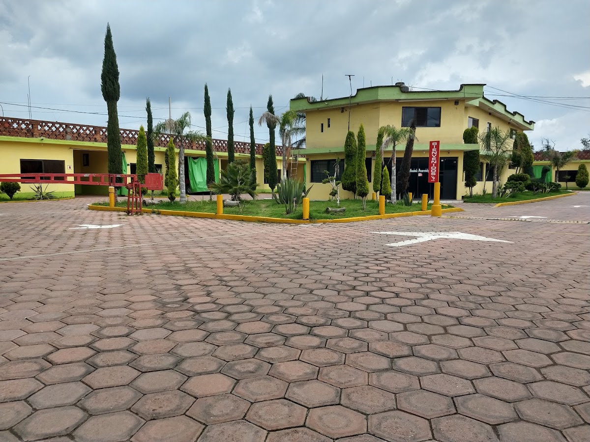 Auto Hotel San Juanito