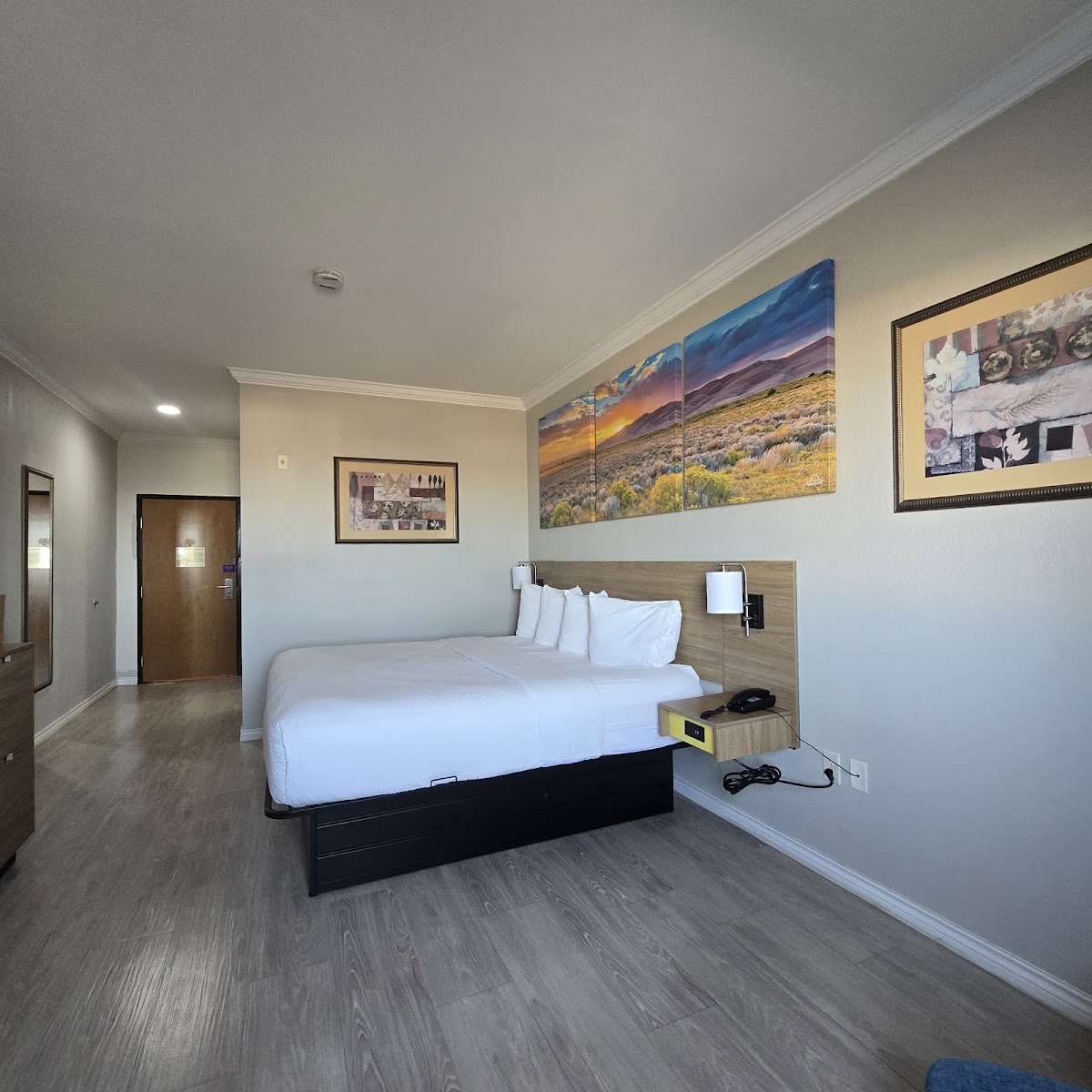 Days Inn by Wyndham Copperas Cove photo 2