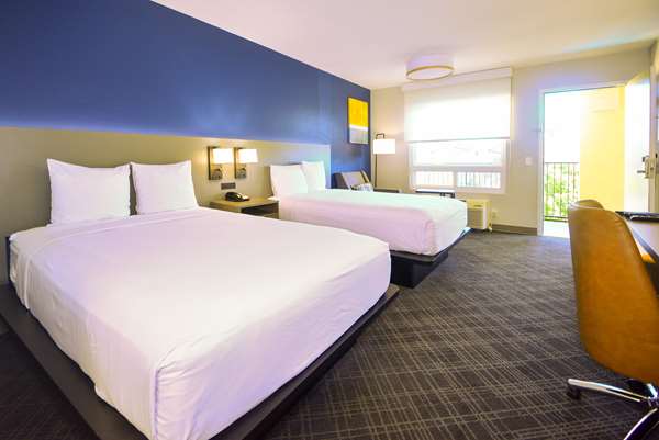 Comfort Inn Encinitas Near Legoland photo 2