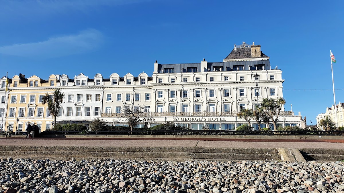 Elsinore Hotel