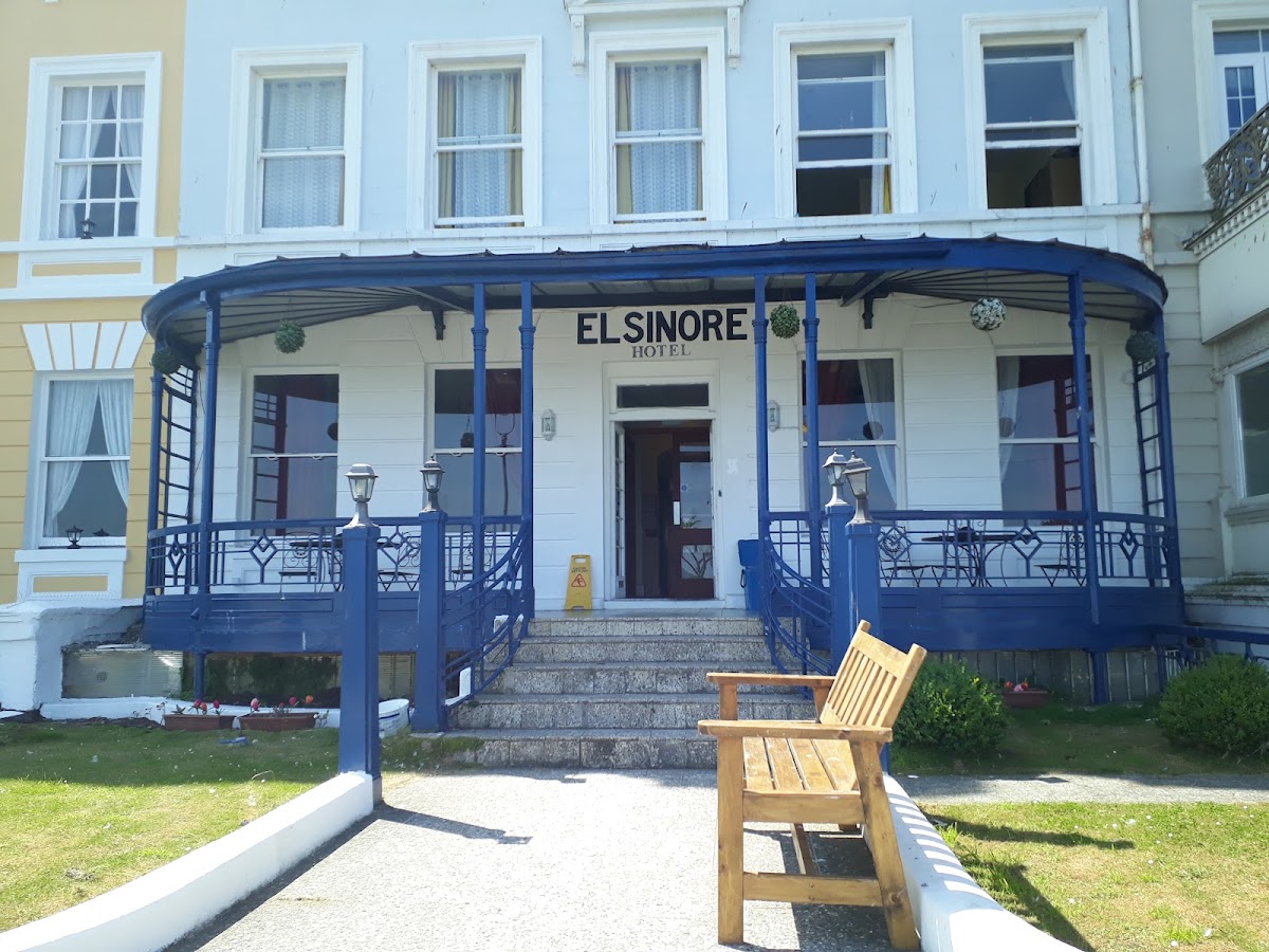 Elsinore Hotel photo 2