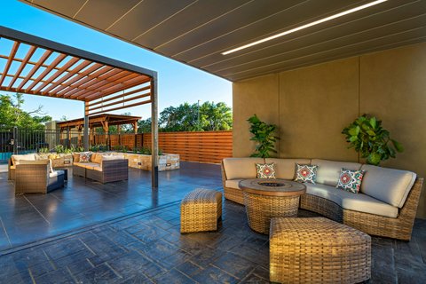 Courtyard by Marriott Austin Dripping Springs photo 2