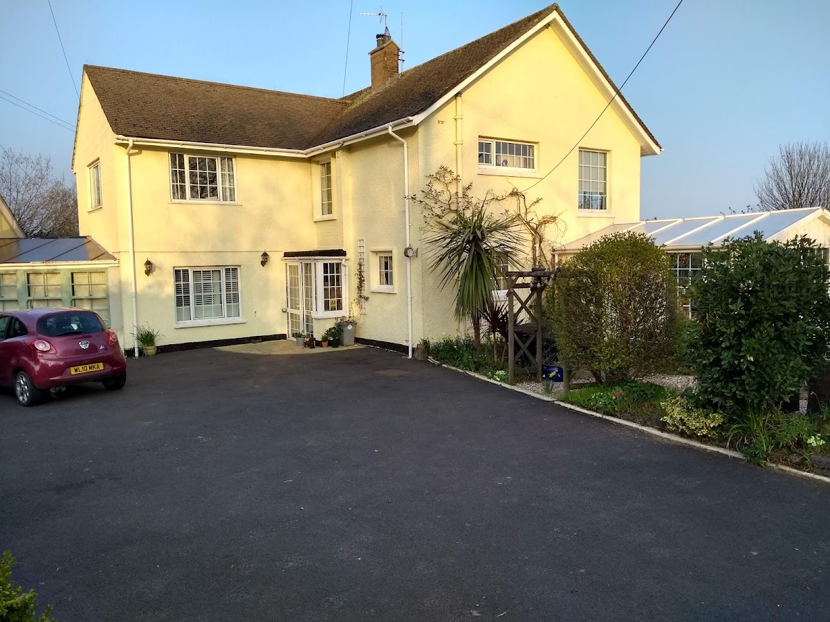 The Bolt Hole photo 2