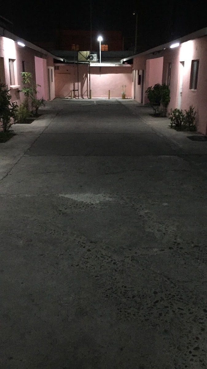 MOTEL GOLDEN GATE