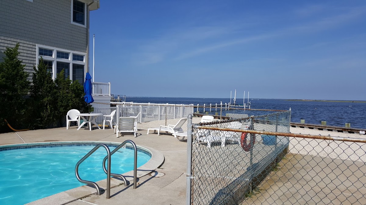 Haven Beach Motel photo 3