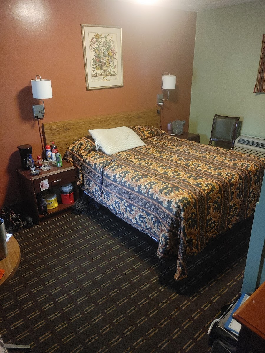 Eastwood Motel Inn photo 2