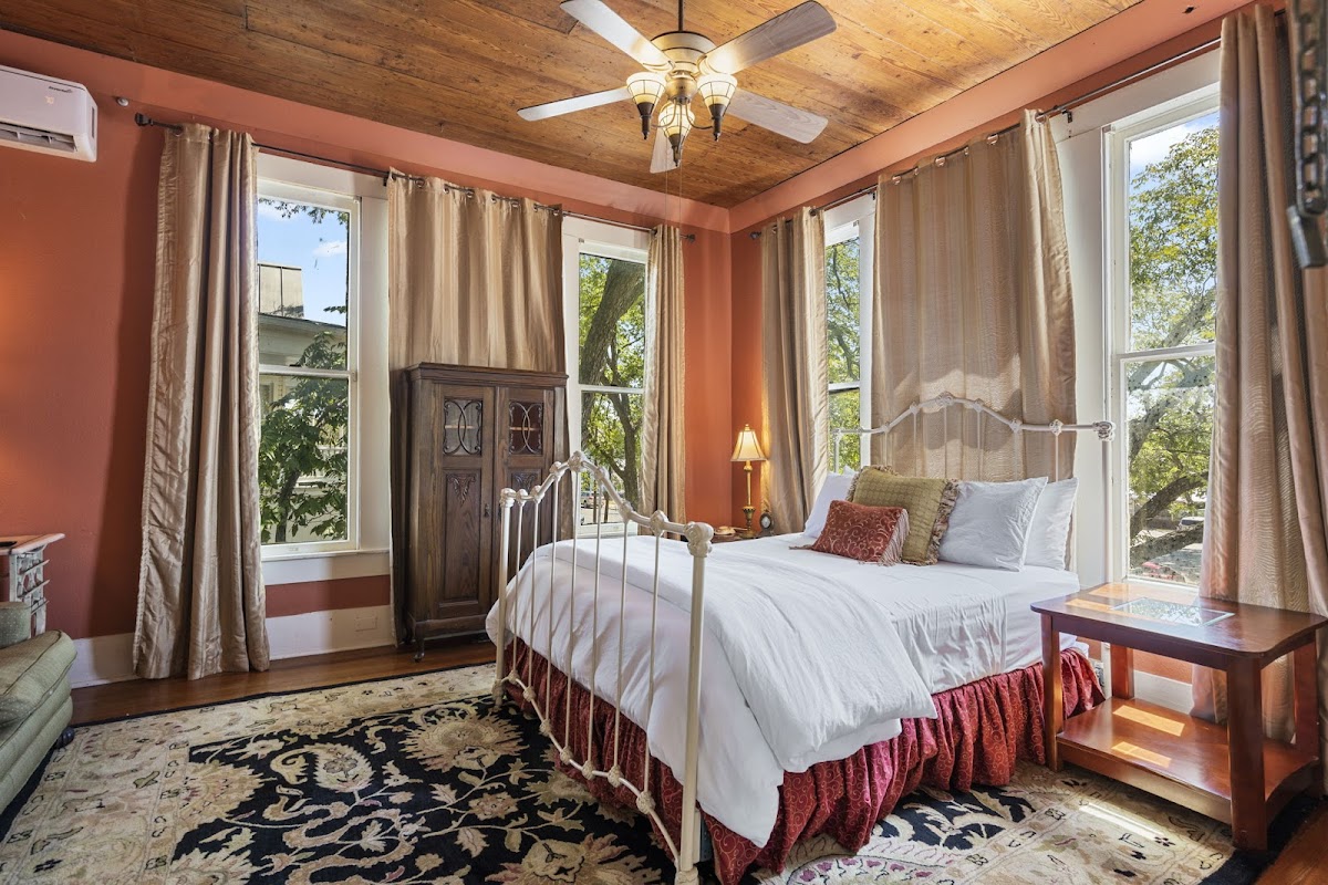 Crystal River Inn photo 2