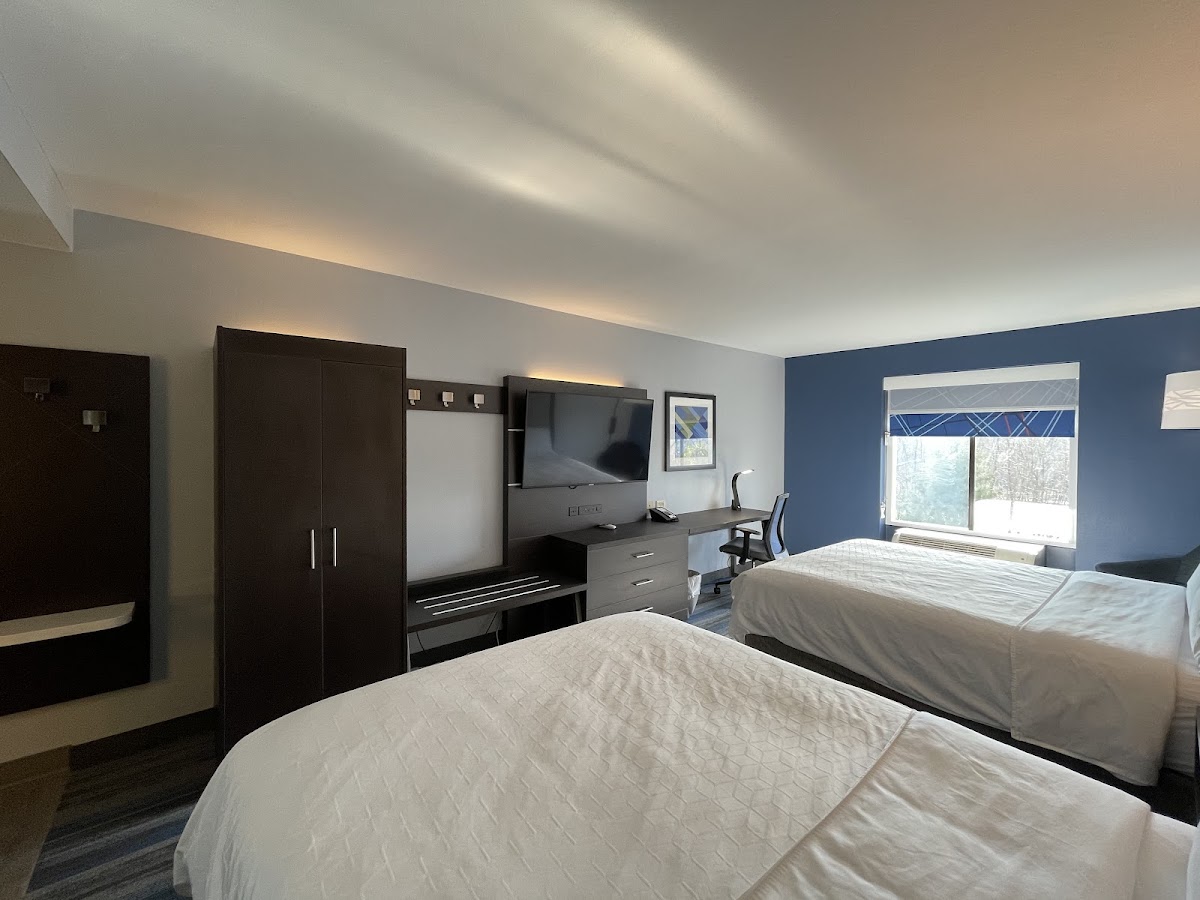 Holiday Inn Express & Suites Columbia East - Elkridge photo 2