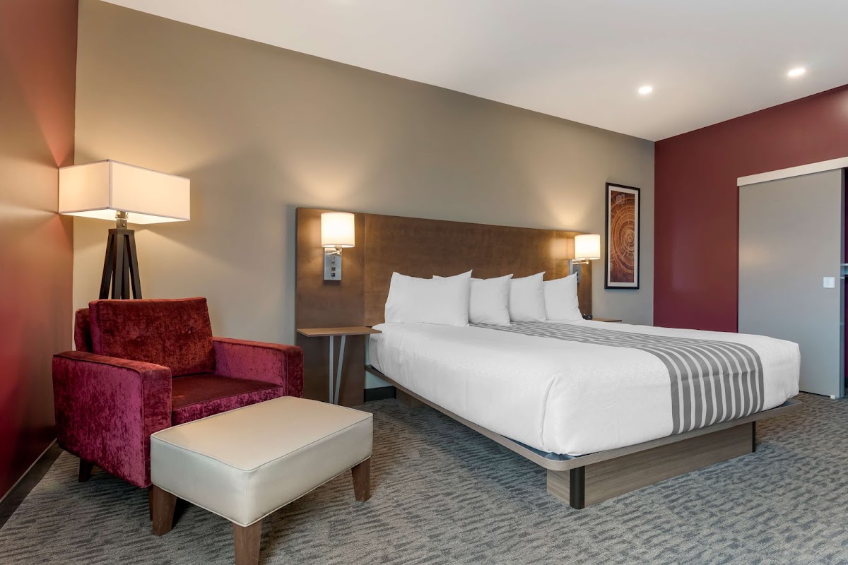 Best Western Plus Dauphin photo 2