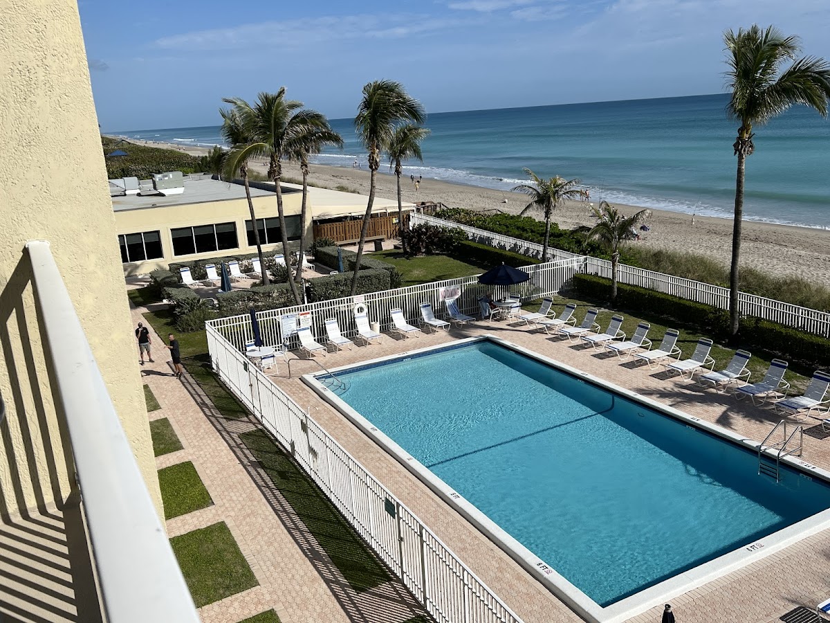 Island Beach Resort photo 3