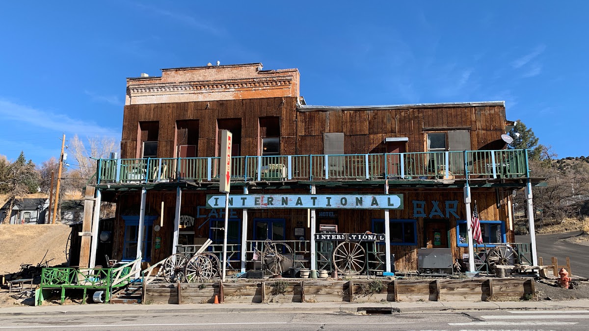 International Hotel, Café & Bar
