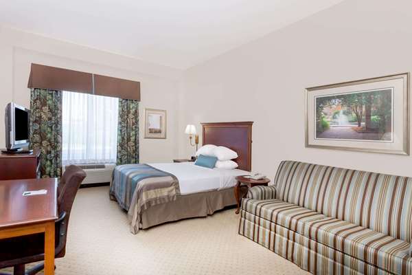Wingate by Wyndham Columbia / Lexington photo 2