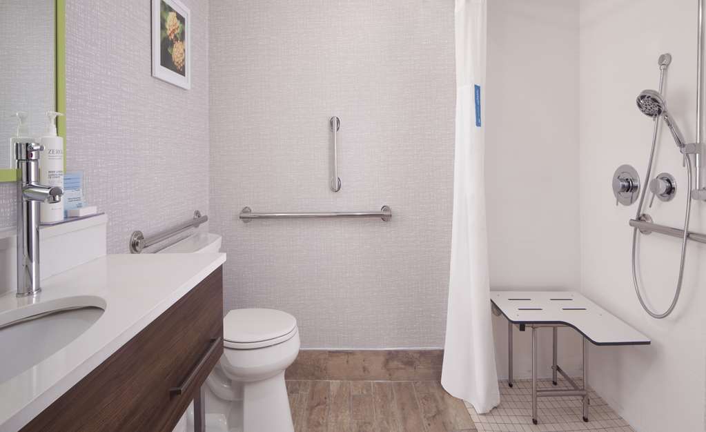 Hampton Inn Athens photo 3