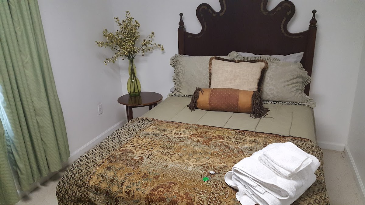 Bishop's Bed Breakfast & Beyond