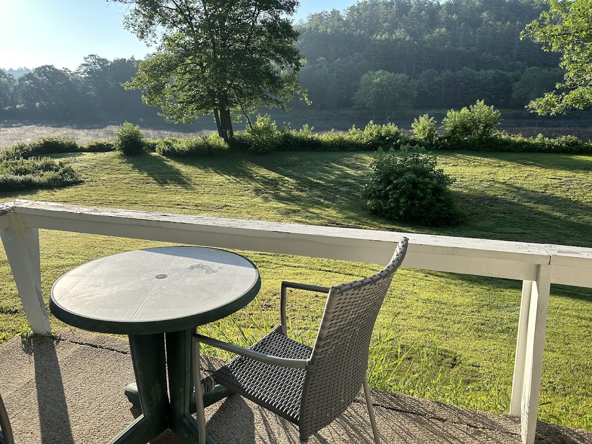 Blue Iris Motor Inn