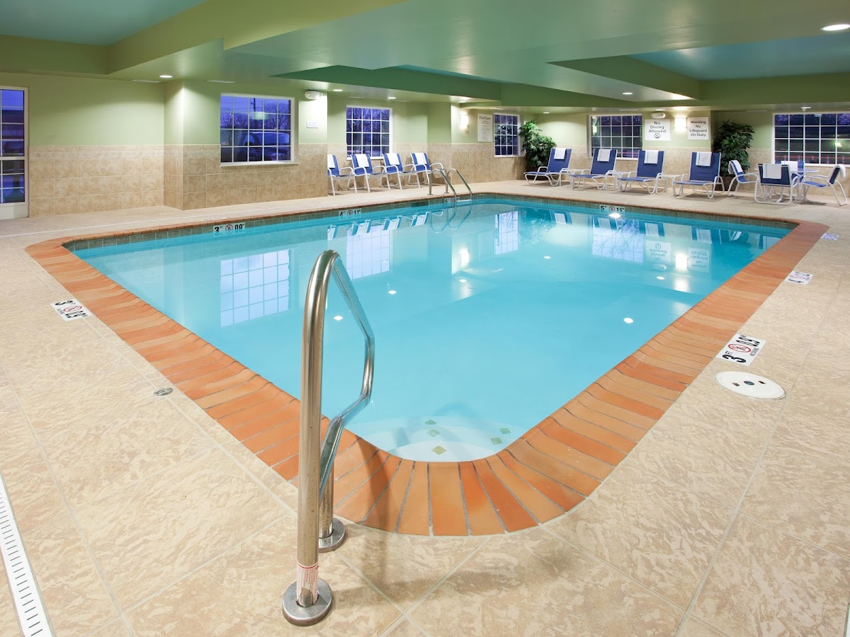 Holiday Inn Express Columbus - Dublin, an IHG Hotel photo 2
