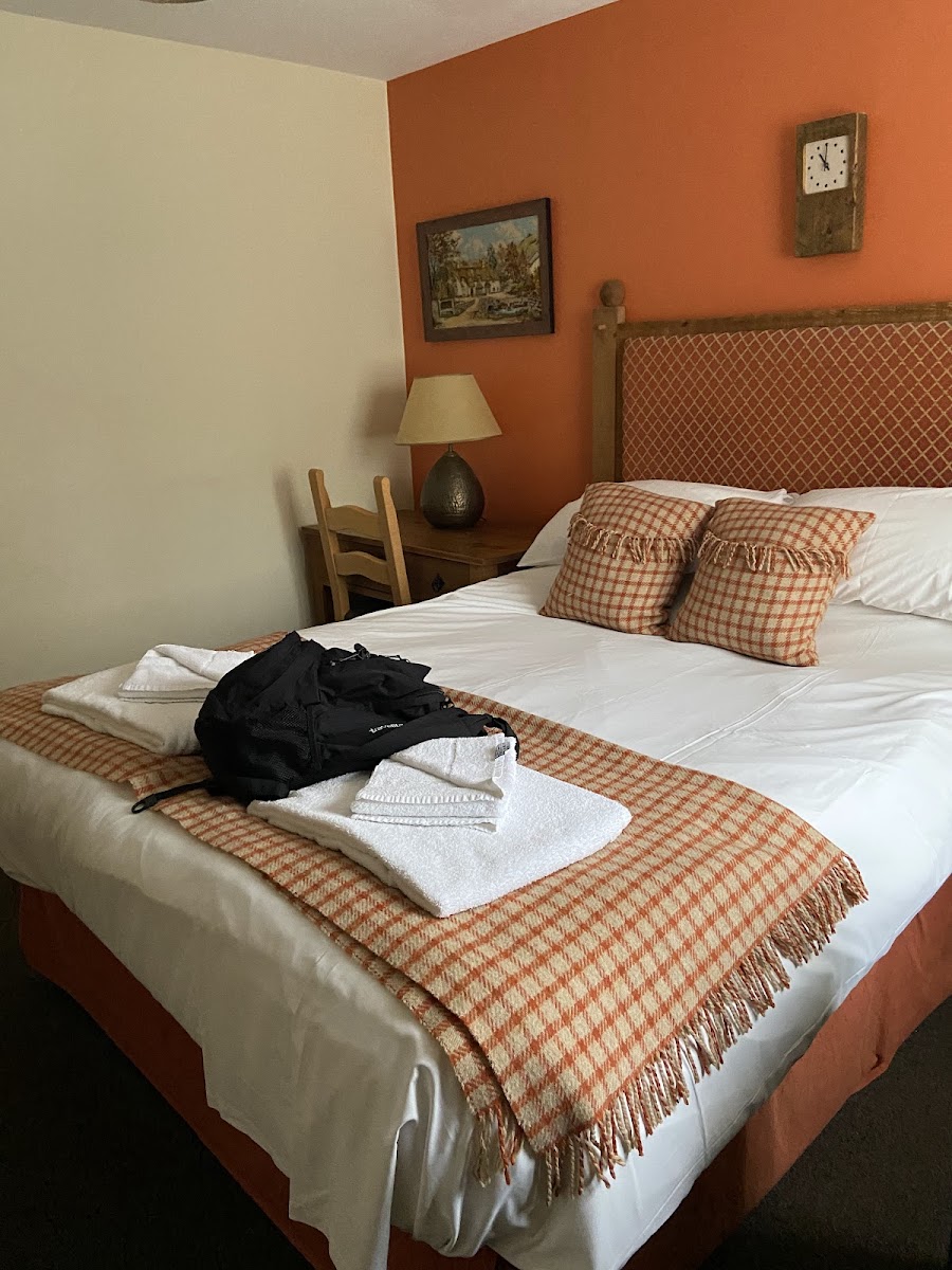 Barrington Arms Hotel