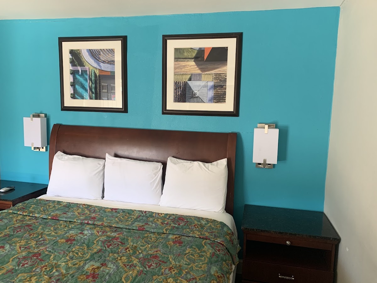 Room 9