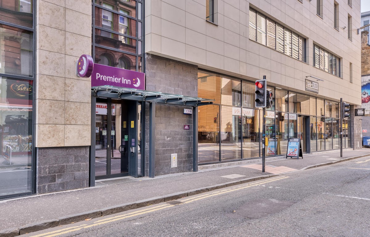Premier Inn Glasgow City Centre (St. Enoch Square) hotel