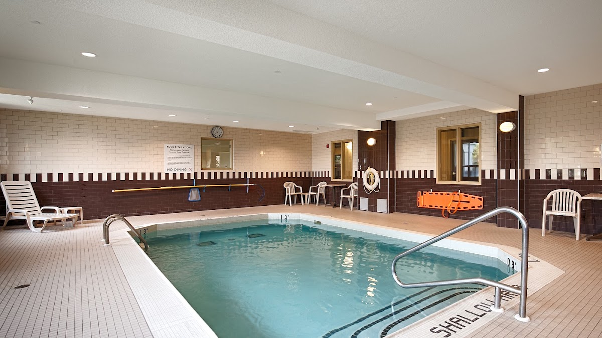 Best Western Plus Barrie photo 3