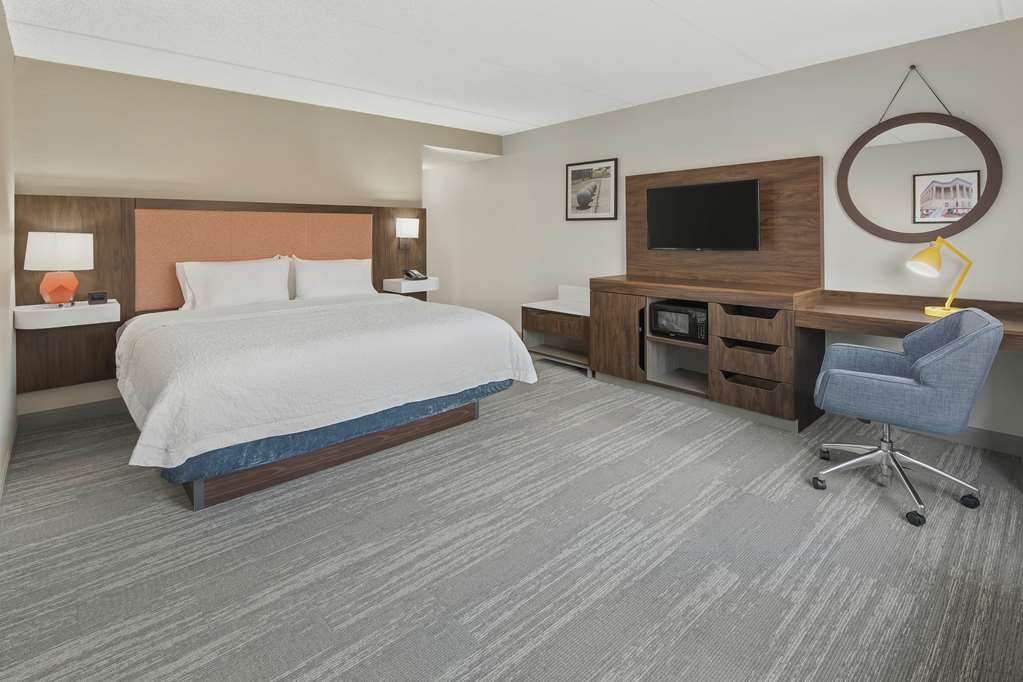 Hampton Inn & Suites Macon I-75 North photo 2