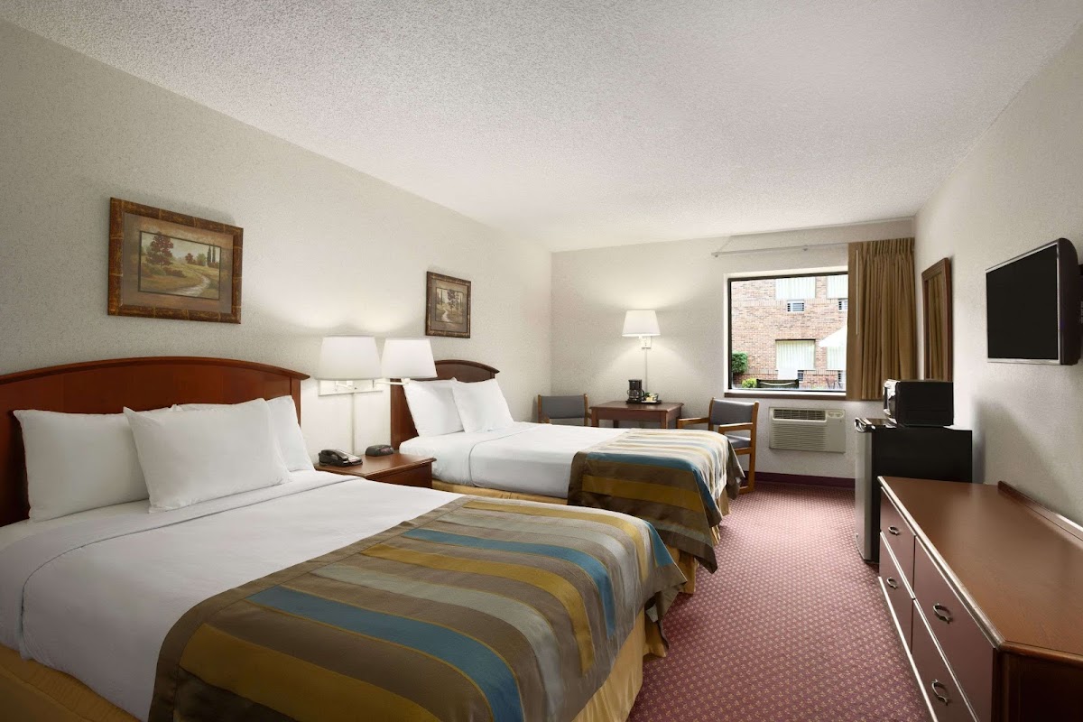 Days Inn by Wyndham Middletown photo 2