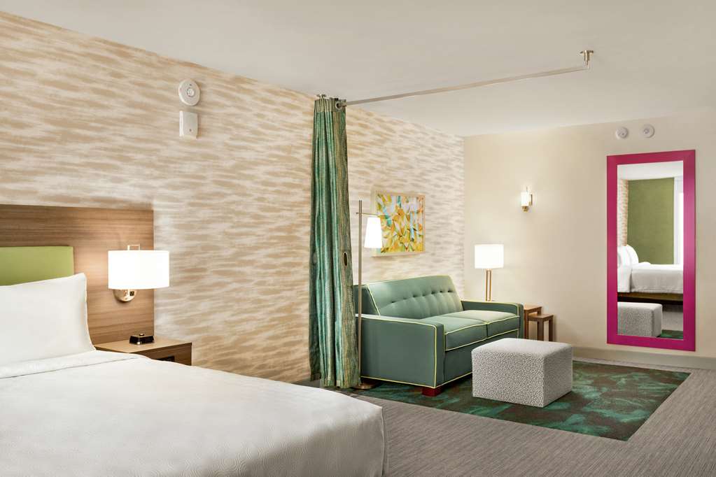 Home2 Suites by Hilton Scottsdale Salt River photo 2