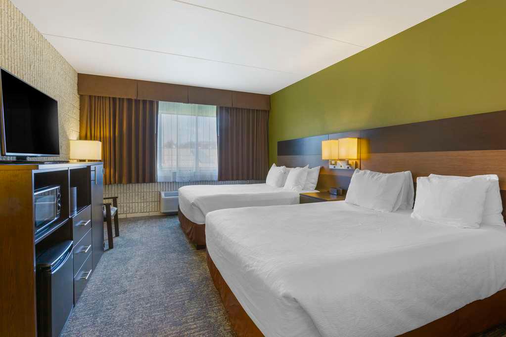 Best Western Plus University Inn photo 2