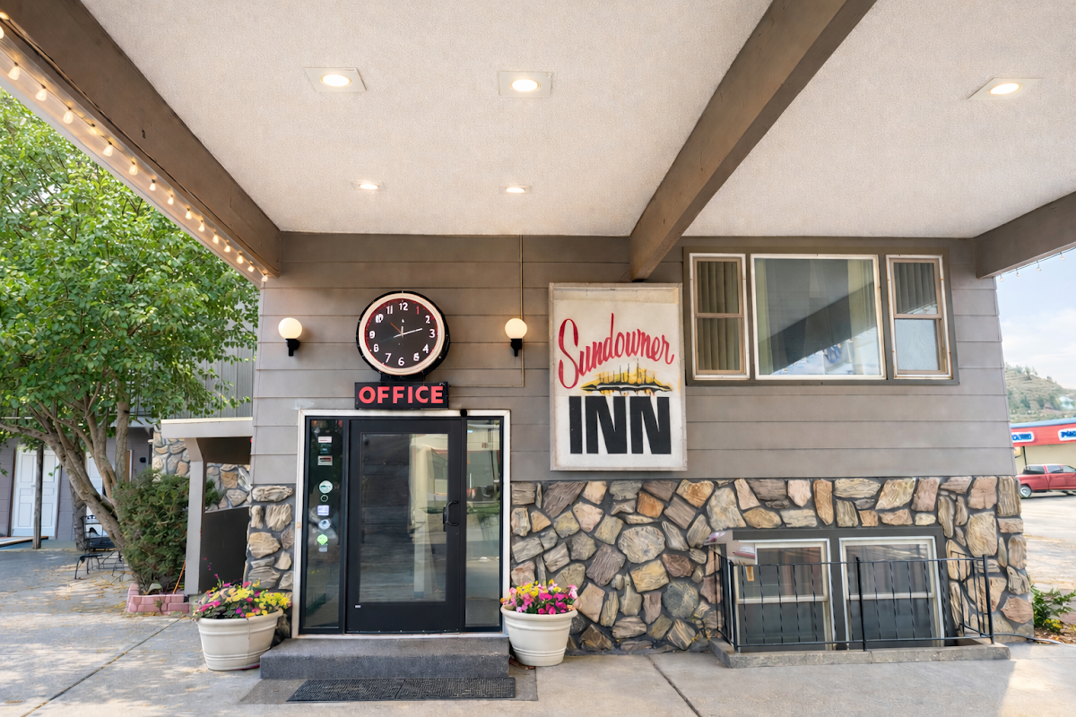 Sundowner Inn Forsyth