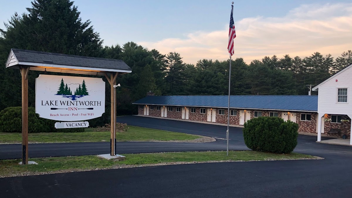 Lake Wentworth Inn