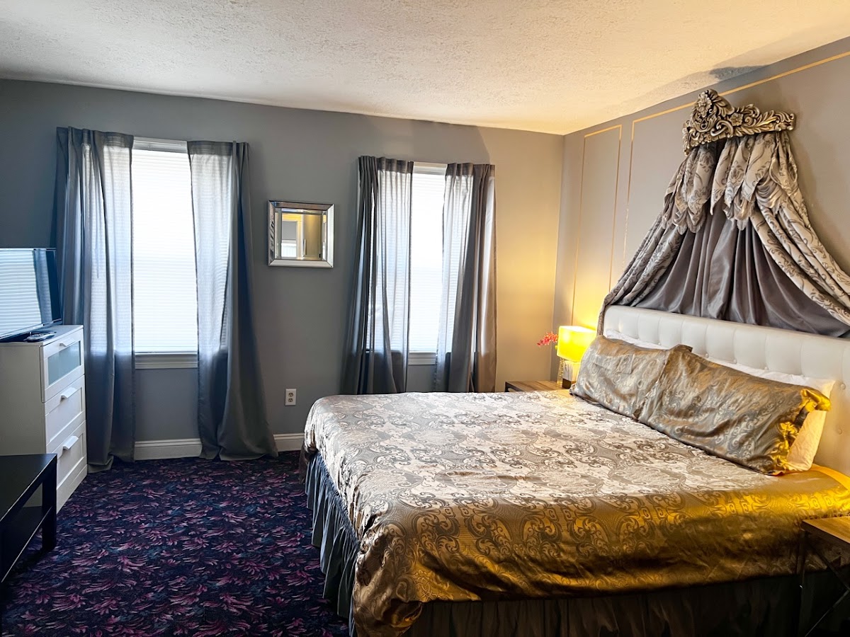 Mountain View Suites